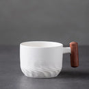 Caneca Cerâmica Retrô: Charmosa e Requintada